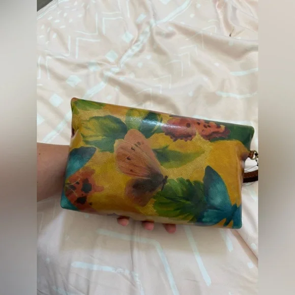 Patricia Nash Floral Leather Wristlet Clutch - Picture 3 of 6